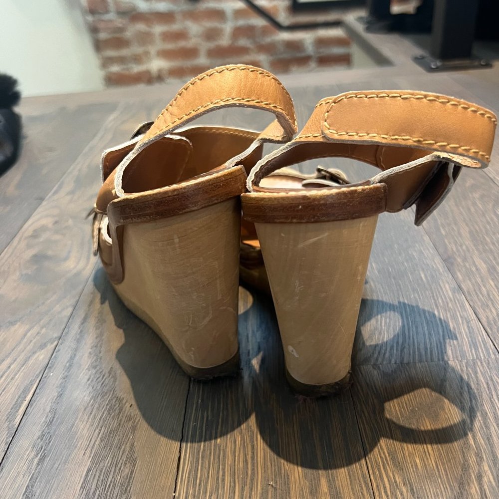 Chloe Wedge Heels - Vintage (Size 36) - Picture 4 of 5